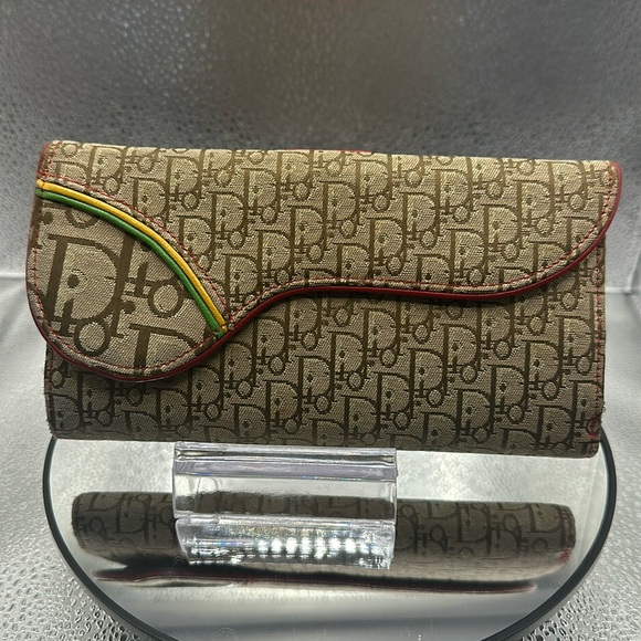 Dior wallet - Picture 1 of 9